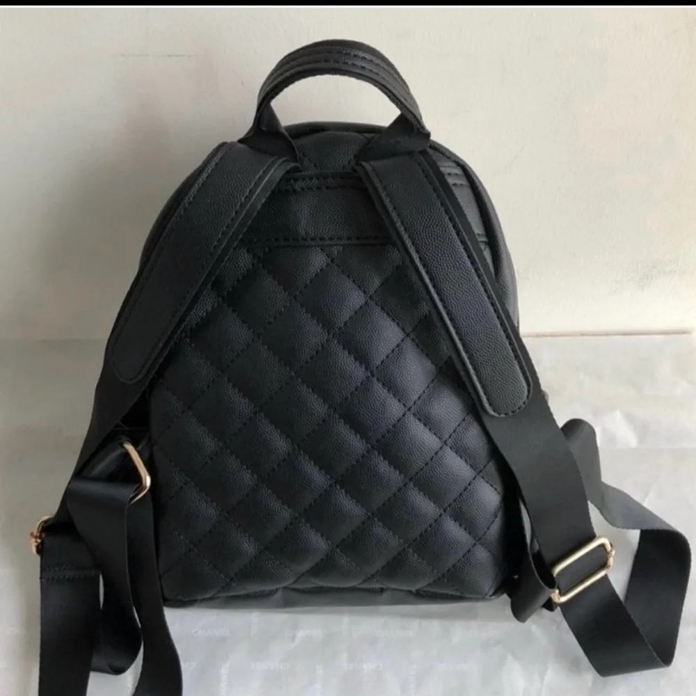 Chanel VIP BACK PACK - Picture 3 of 7